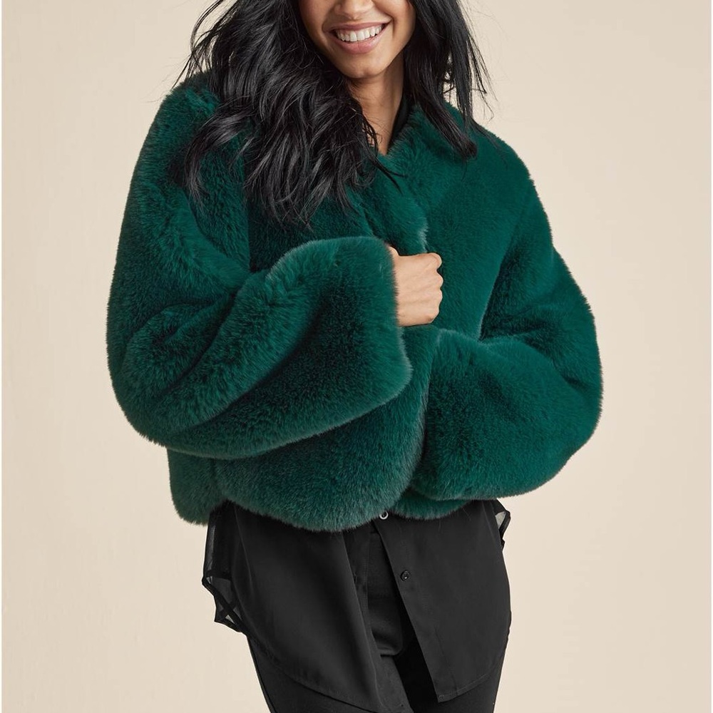 Cropped Faux Fur Jacket